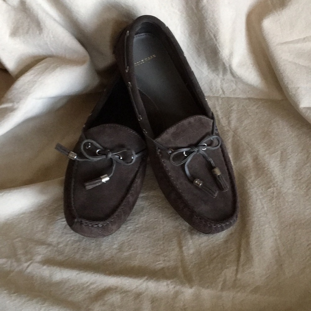 Cole Haan shoes. Dark taupe suede driving shoes. Gray leather tassels. Size 9.5